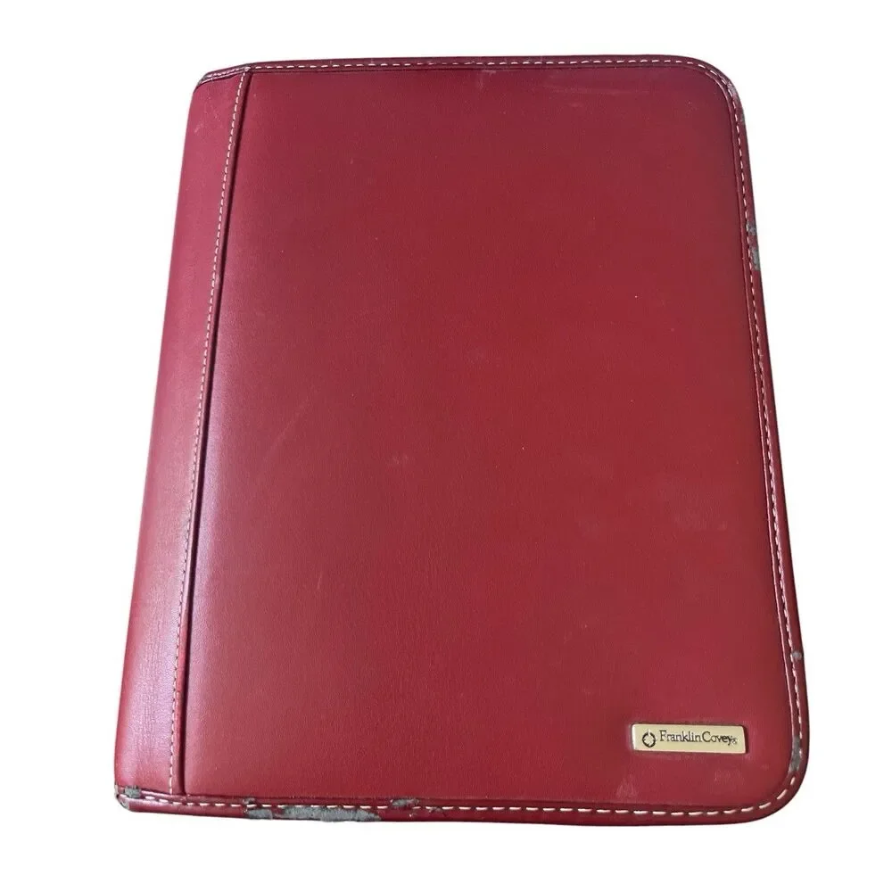 Franklin Covey Red Medium Zip Around 7 Ring Planner Binder Organizer 10x8